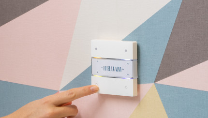 TITLE_DE_DE does not exist